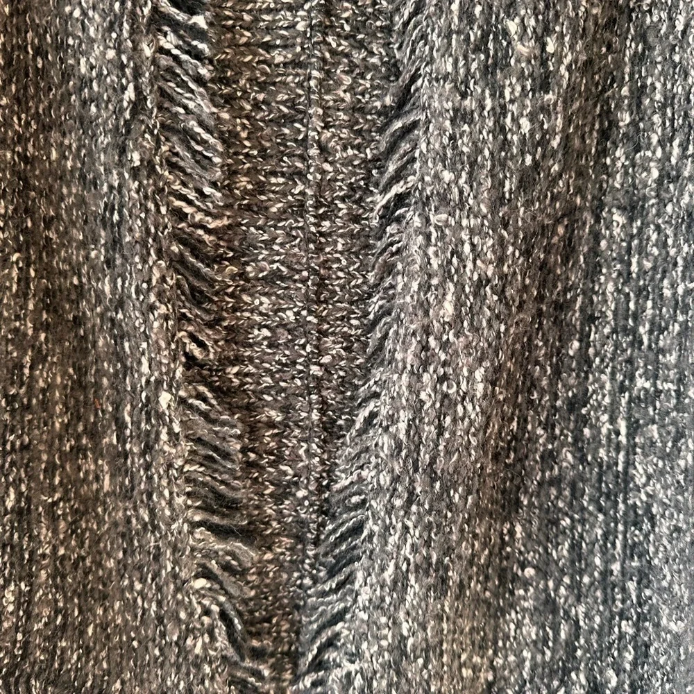 Velvet by Graham & Spencer Tweed Chunky Knit Fringe Open Front Cardigan